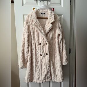 chic Plush Cable Teddy Coat in Cream